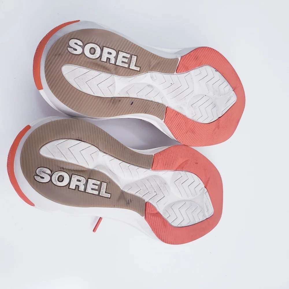 Sorel Explorer Defy Striped Athletic Gym Sneakers